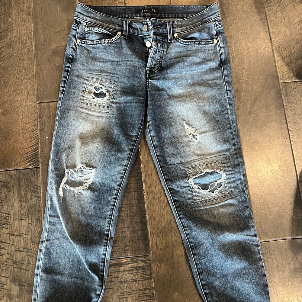 Level 99 patched jeans 25” waist